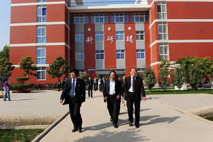 評估專家對我院進行實地考察