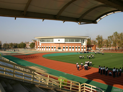 沈陽新民市高級中學校園風采