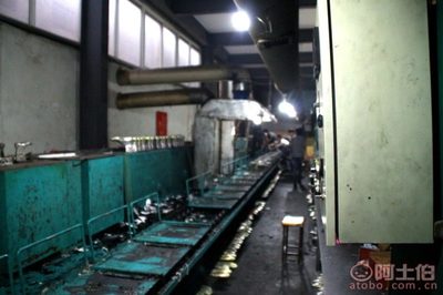 【老北京布鞋低價休閑款女生學生鞋簡約大方時尚百搭廠家直銷中學生-1】偃師市佰順福制鞋廠 - 產品庫